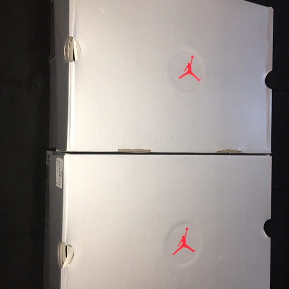 Hyper Royal Retro 13’s Size. 10 & 10.5 - Picture 3 of 8